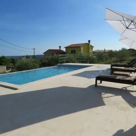 Tireli Appartamento Labin (Istria)