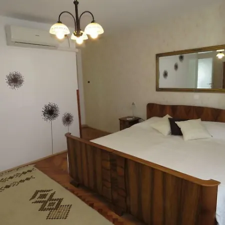 Apartment Tireli *