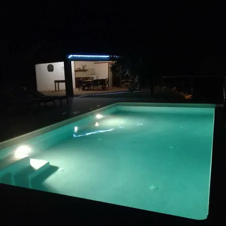 Tireli Appartement *
